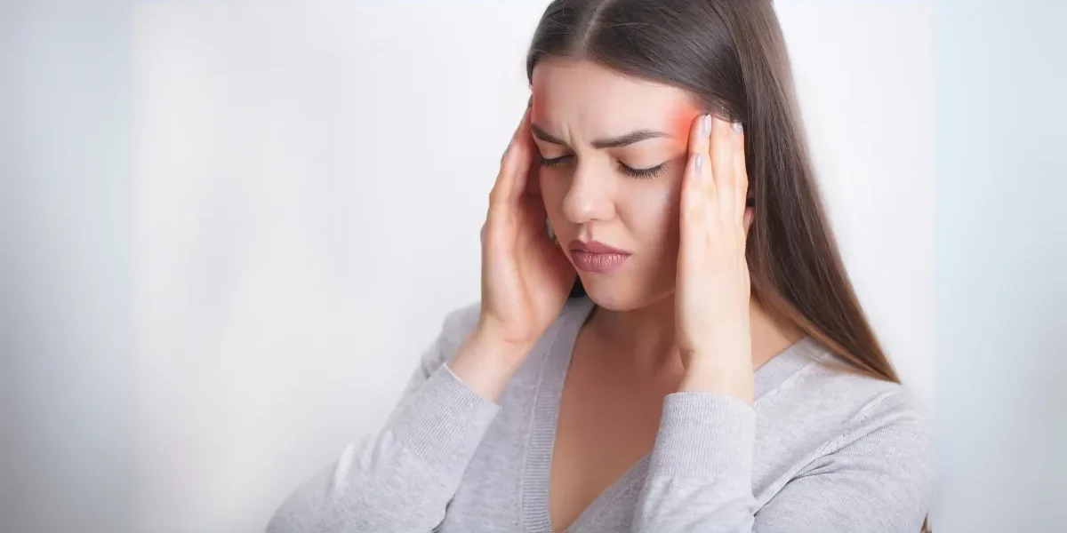 Understanding the Symptoms of Migraines Understanding the Symptoms of Migraines