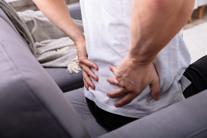 Understanding the Connection Between Leg Pain and Spinal Health