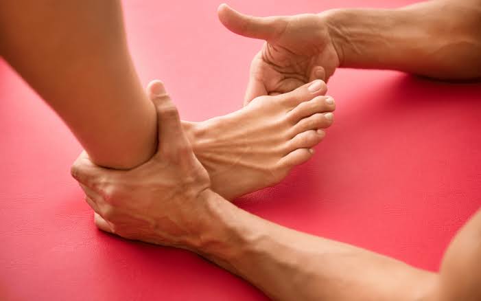 Understanding Common Foot Conditions and When To See a Podiatrist Understanding Common Foot Conditions and When To See a Podiatrist