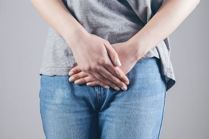 Understanding the Symptoms and Treatment Options for Urinary Tract Infections Understanding the Symptoms and Treatment Options for Urinary Tract Infections